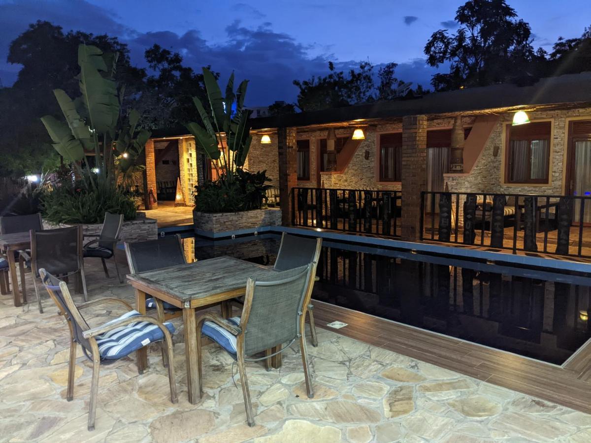 Inside Afrika Boutique Hotel Кигали Экстерьер фото
