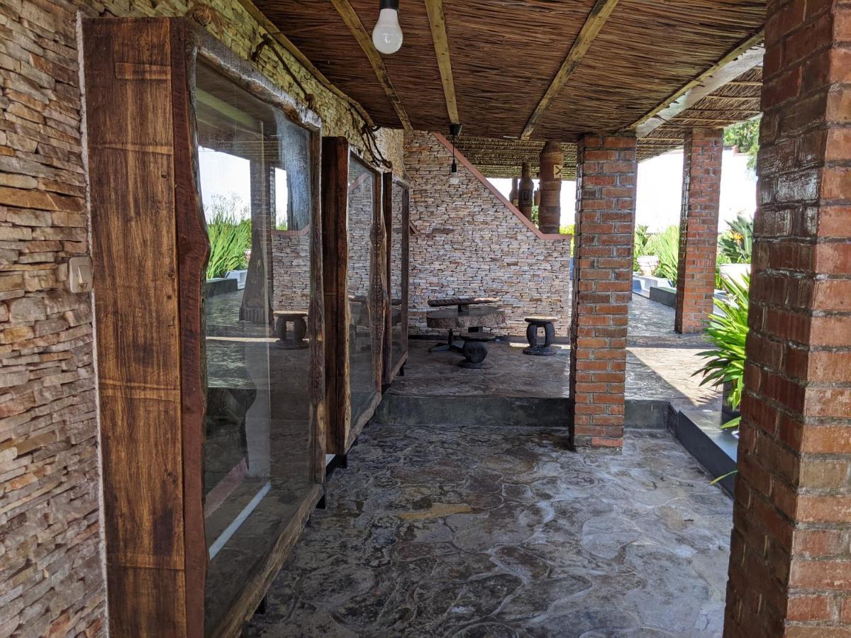 Inside Afrika Boutique Hotel Кигали Экстерьер фото