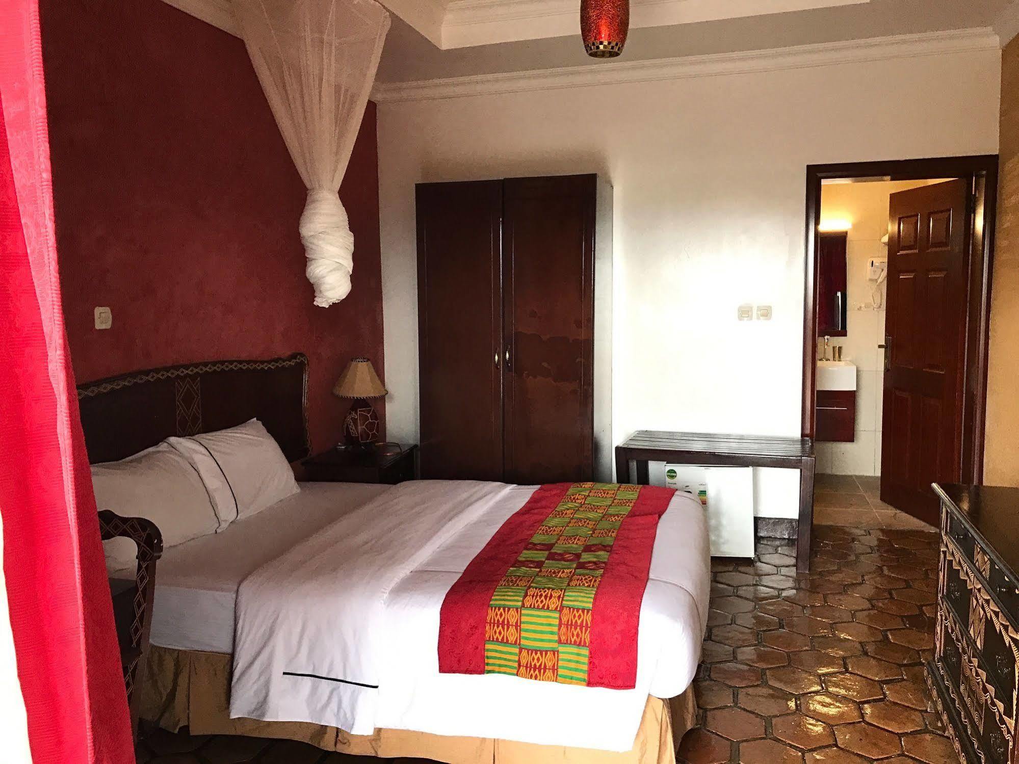 Inside Afrika Boutique Hotel Кигали Экстерьер фото